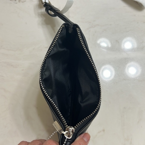 NWT Calvin Klein Black Belt Bag with silver Buckle/Zipper and CK Embossed Logo - Picture 8 of 8